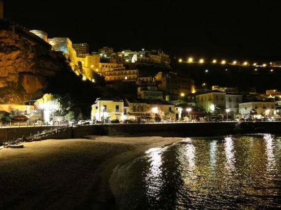 Residence Il Pozzo Pizzo (Calabria) Exterior foto